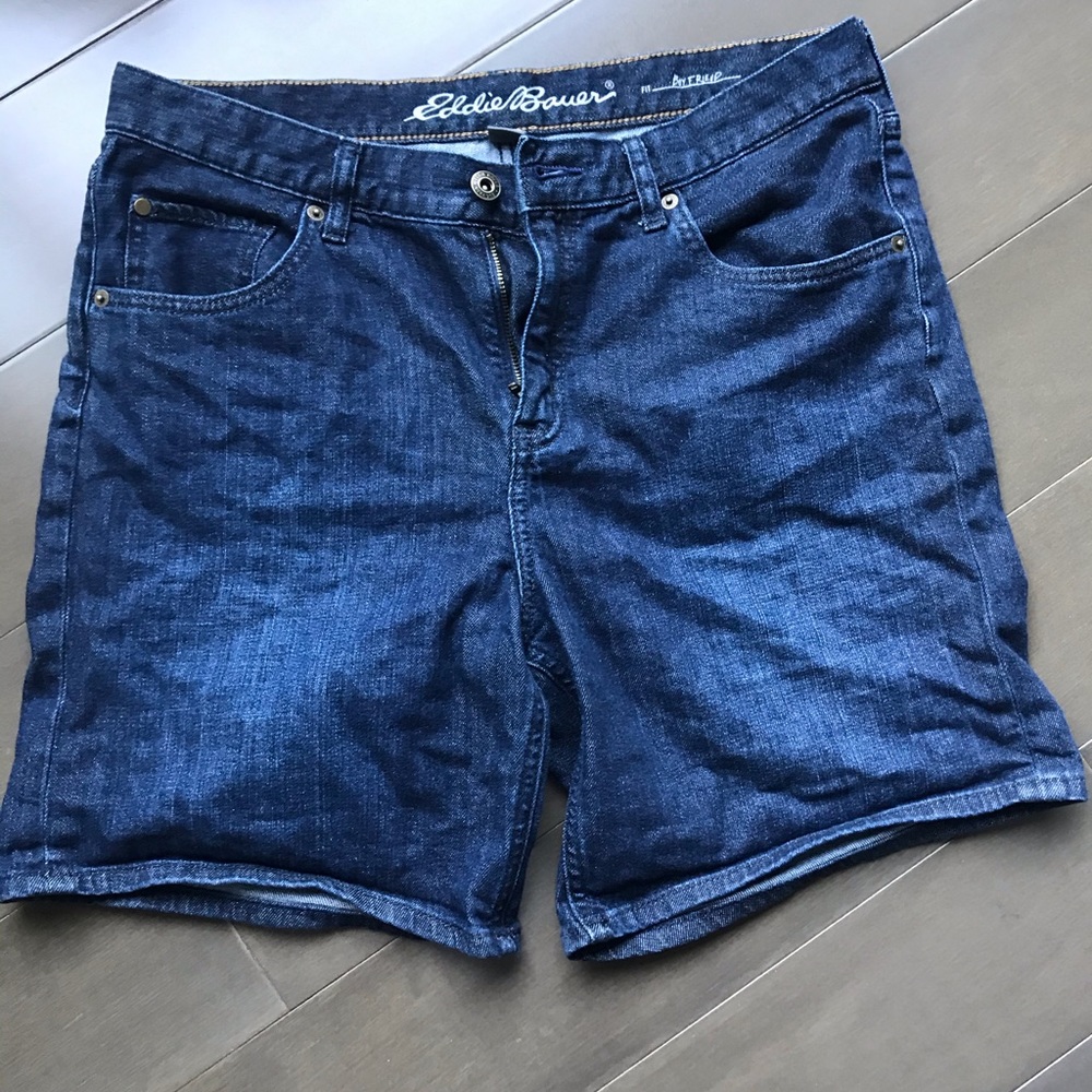 Cute Eddie Bauer shorts